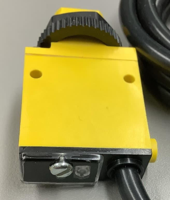 Banner SM312LVAG Mini Beam Photoelectric Sensor 150mA, 10/30VDC (B622) 6