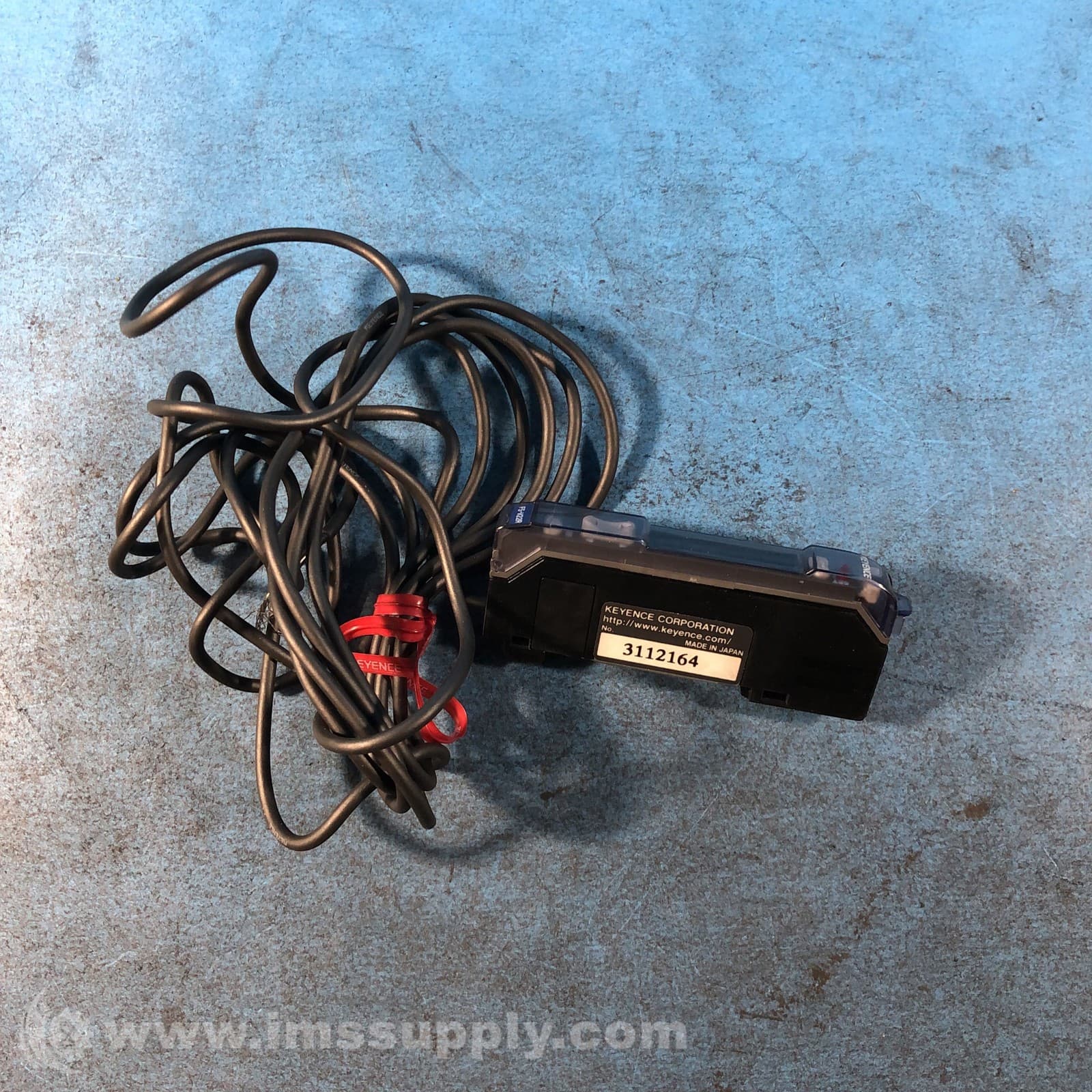 Keyence FS-V22R Fiber Optic Sensor Amplifier FNIP 2