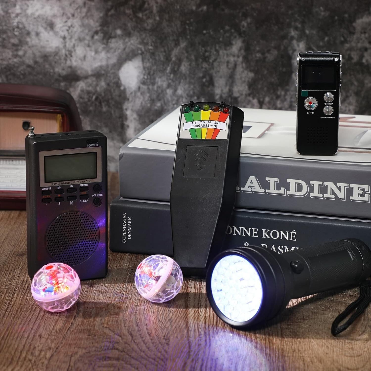 7 Pcs Ghost Hunting Equipment Kit 1 Electromagnetic Paranormal Radiation Detecto 4