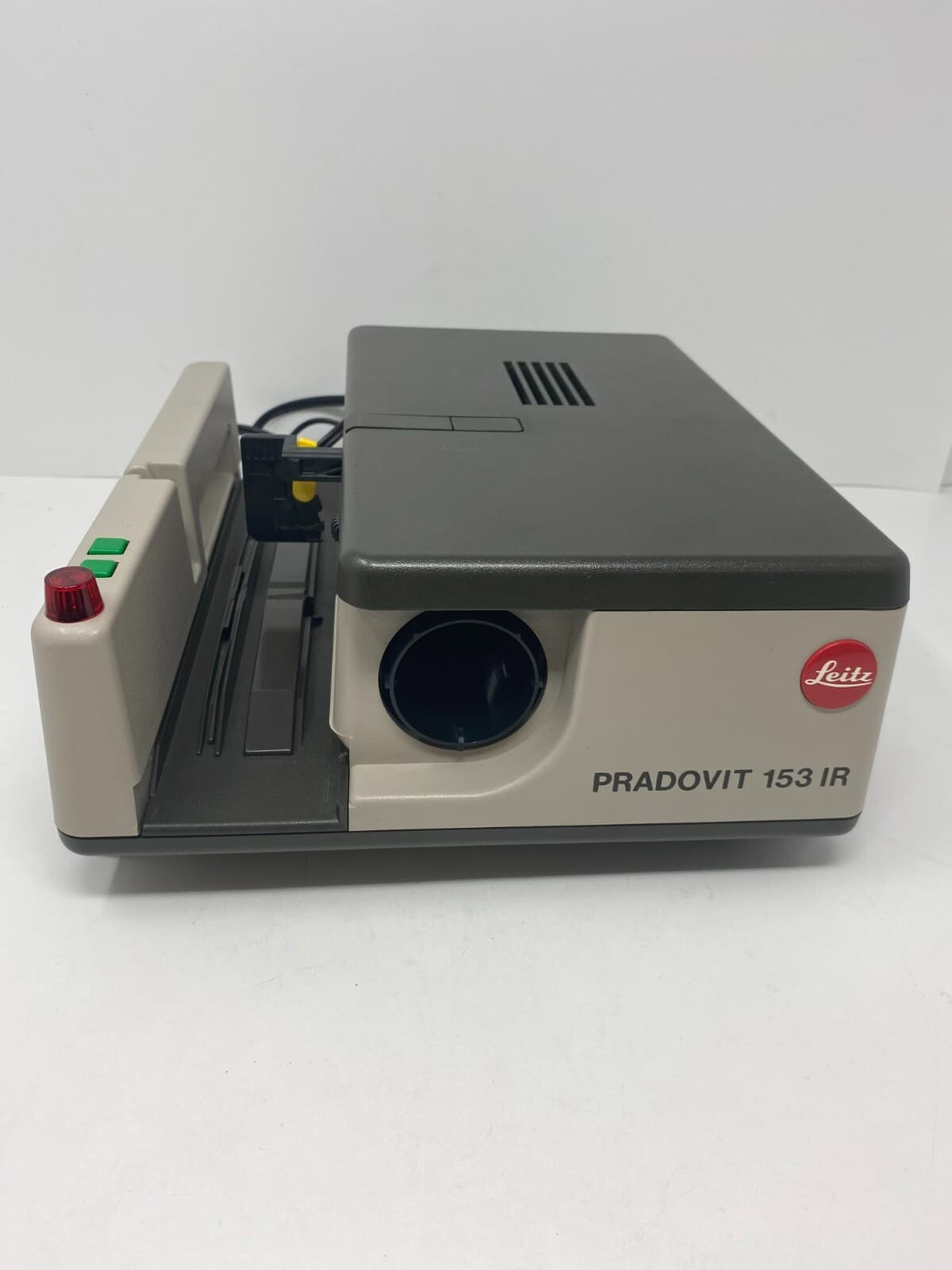 Pradovit 153 IR Projector with Remote Control