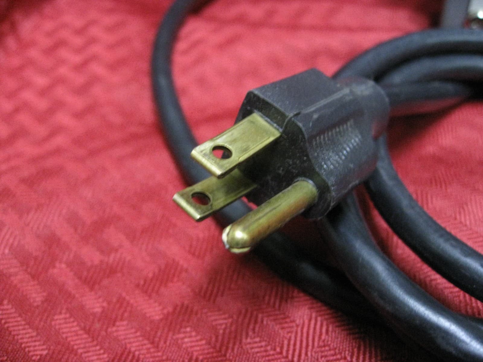 General Radio Variac W8MT3 Autotransformer Load 0-140V 10A grounded bench supply 6