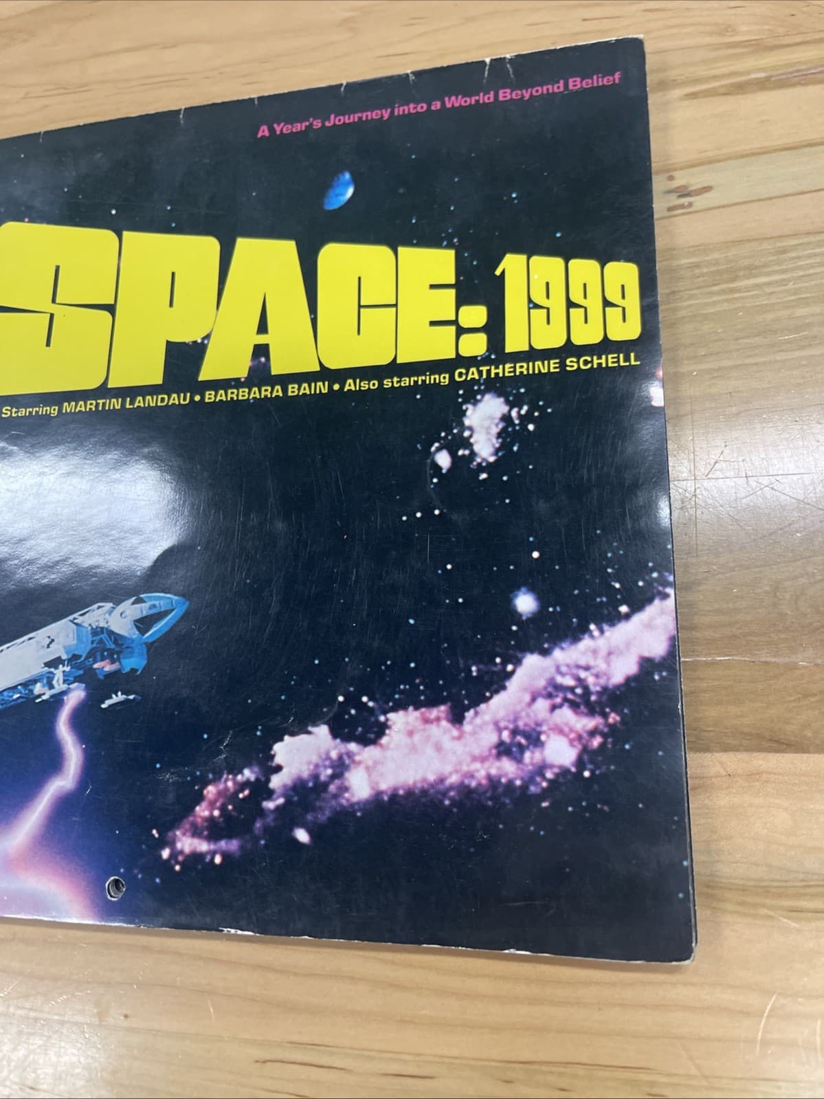 Space: 1999 Official 1977 Calendar 395 VINTAGE Sci-Fi TV Cult Outer Space unused 2