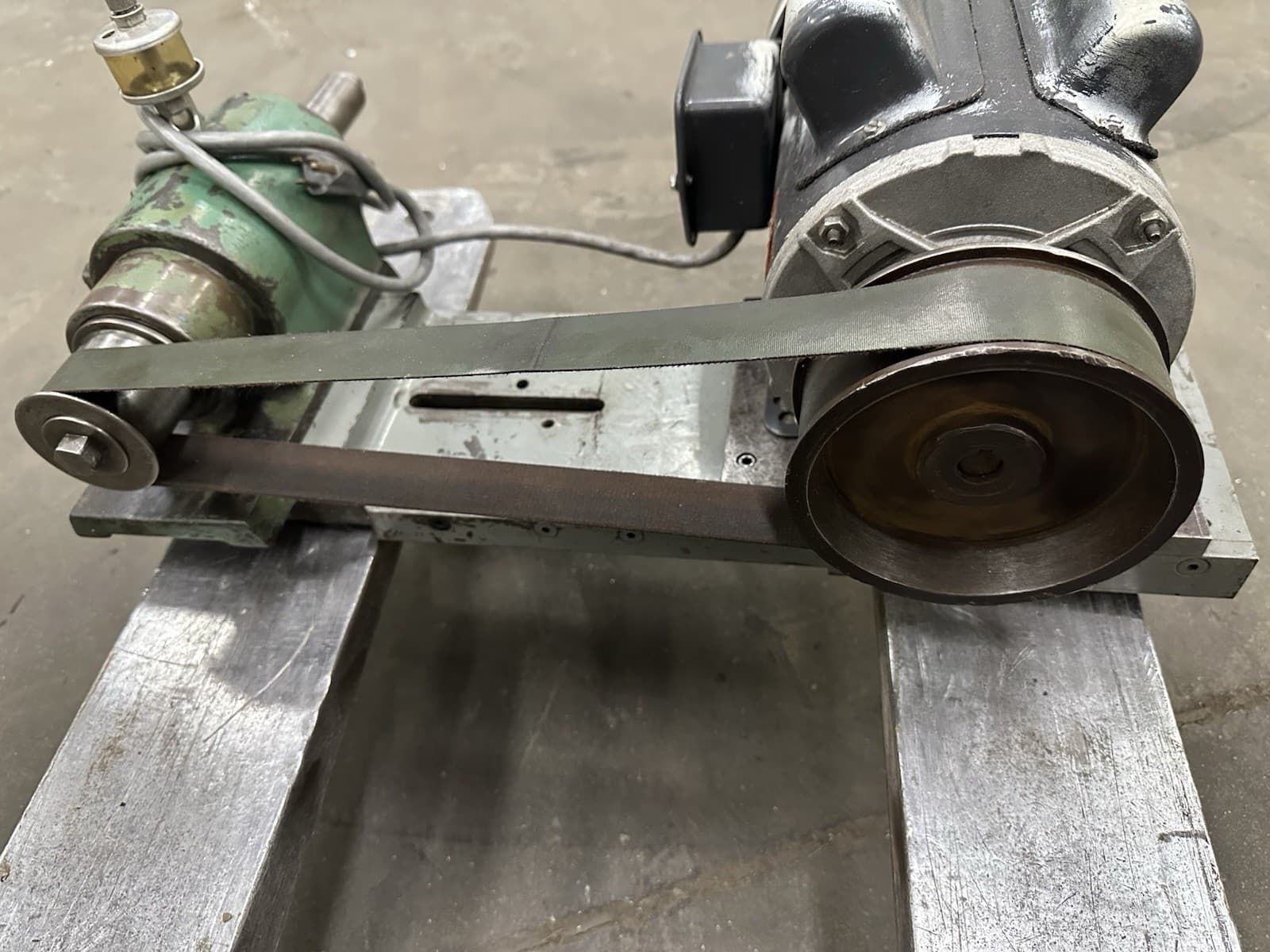 Excell-o ID OD Grinding Head Spindle W/ Electric Motor 1.5hp 1ph 2