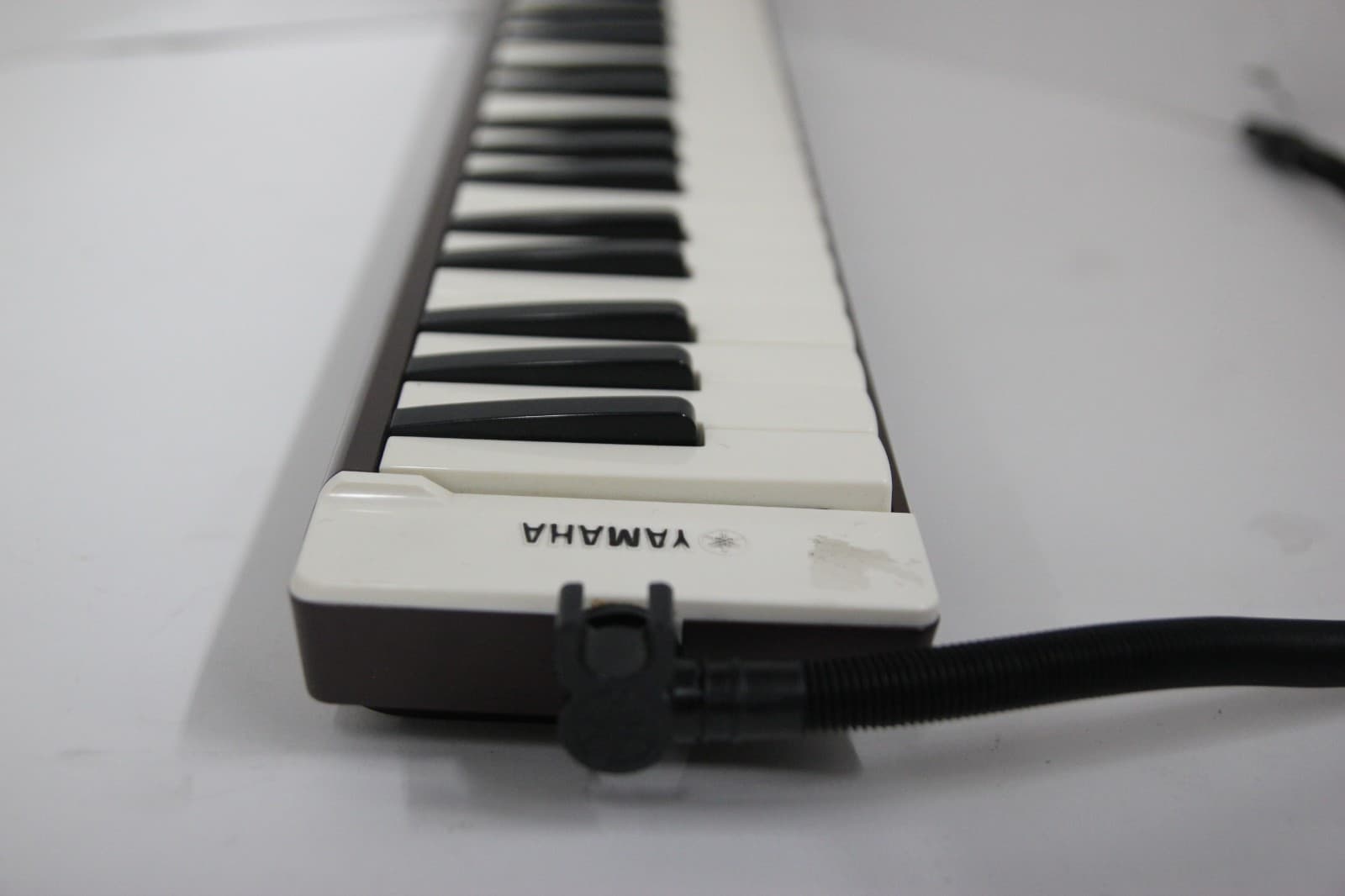 Yamaha Pianica P-37EBR Wind Keyboard Harmonica 5