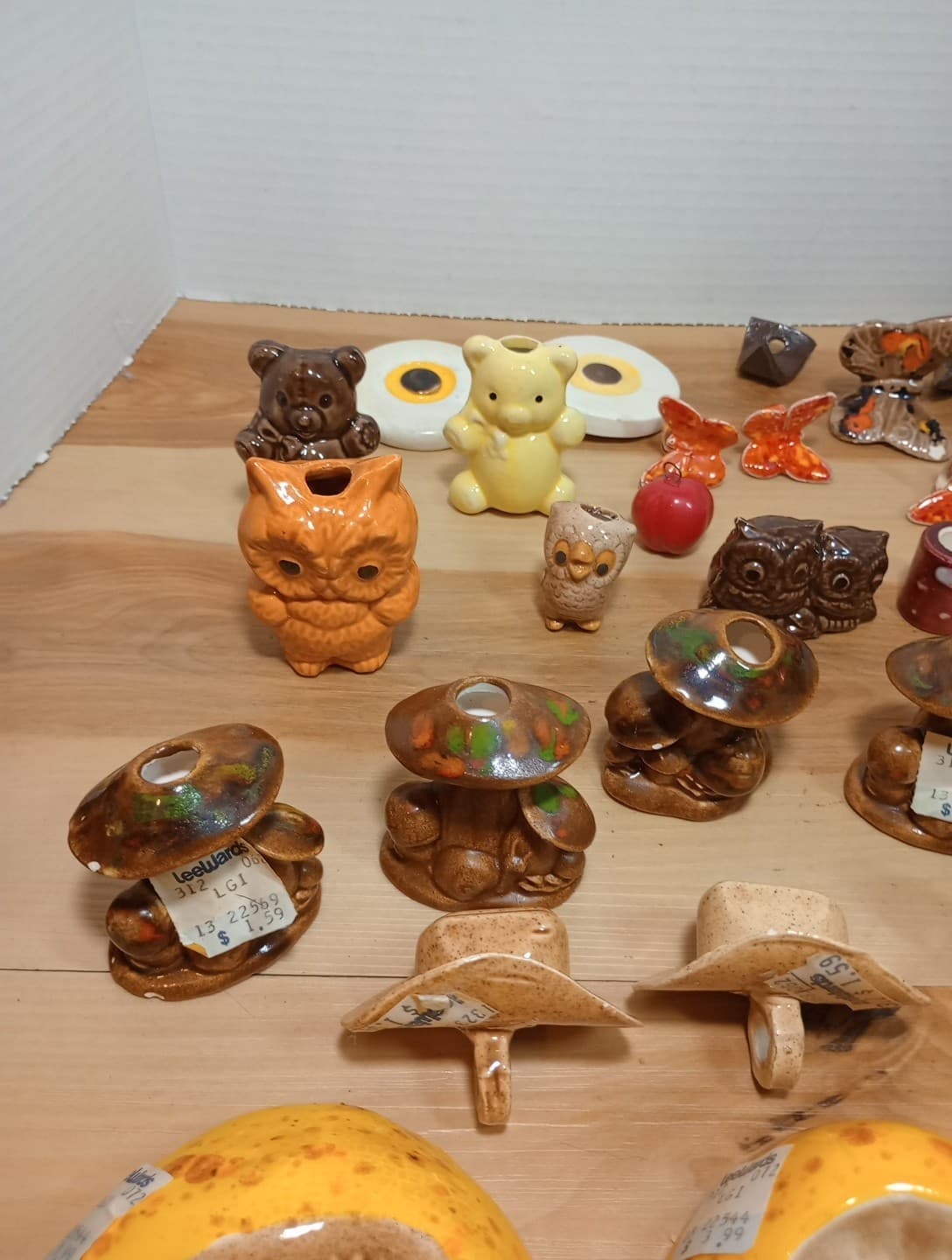 Vtg Macrame Boho Lot Of 1,500 Ceramic Mushrooms Owls Frogs Butterfly Beads Read 4