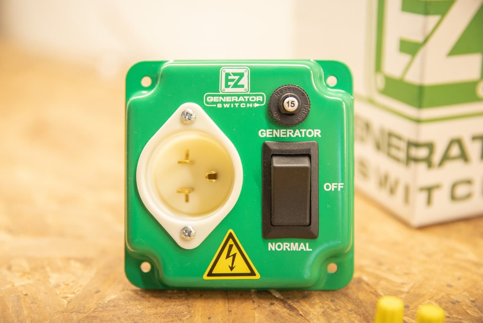 The Original EZ GENERATOR TRANSFER SWITCH - UL / CSA Approved - Made in US- 120V 5