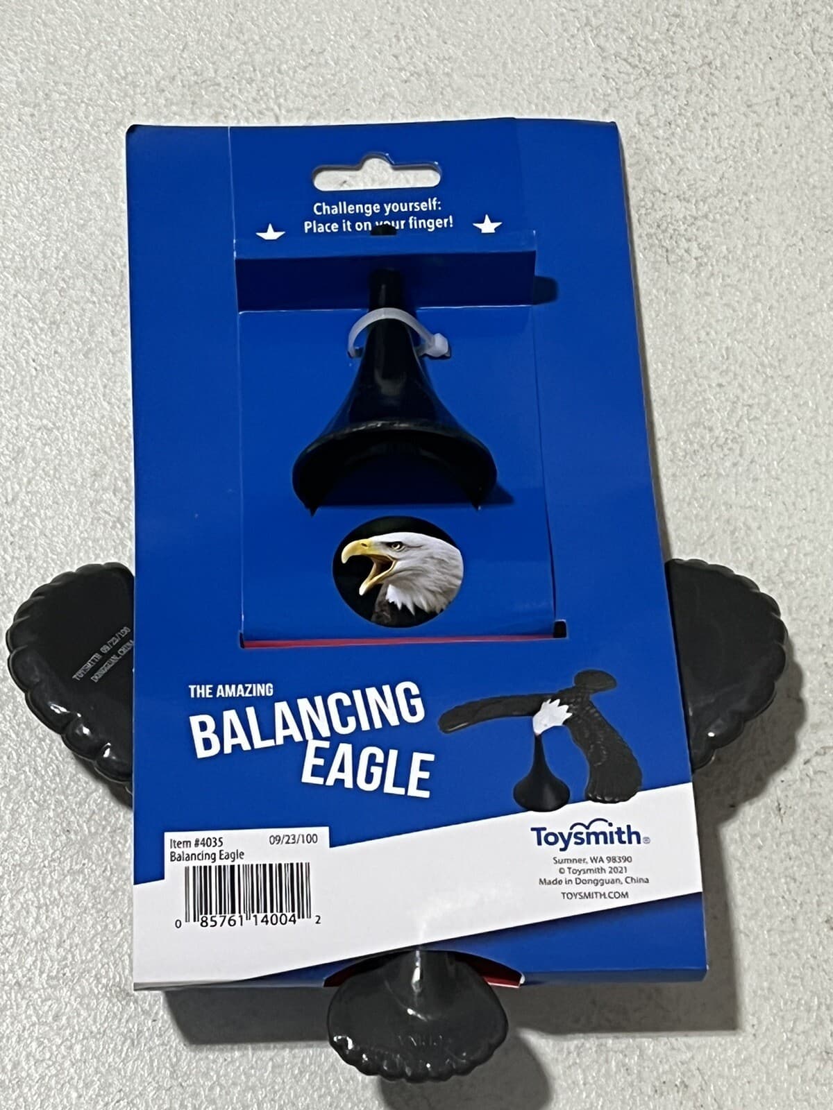 The Amazing Balancing Eagle Toy 2