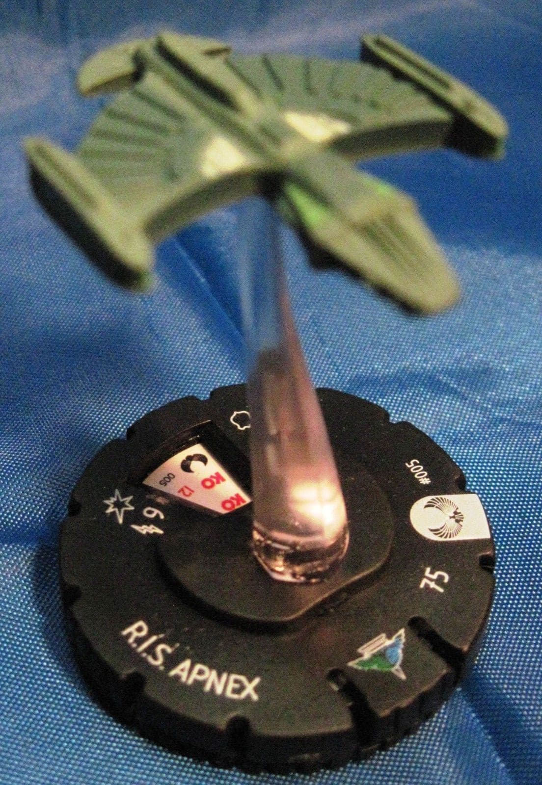 HEROCLIX Star Trek Tactics II 005 R.I.S. APNEX