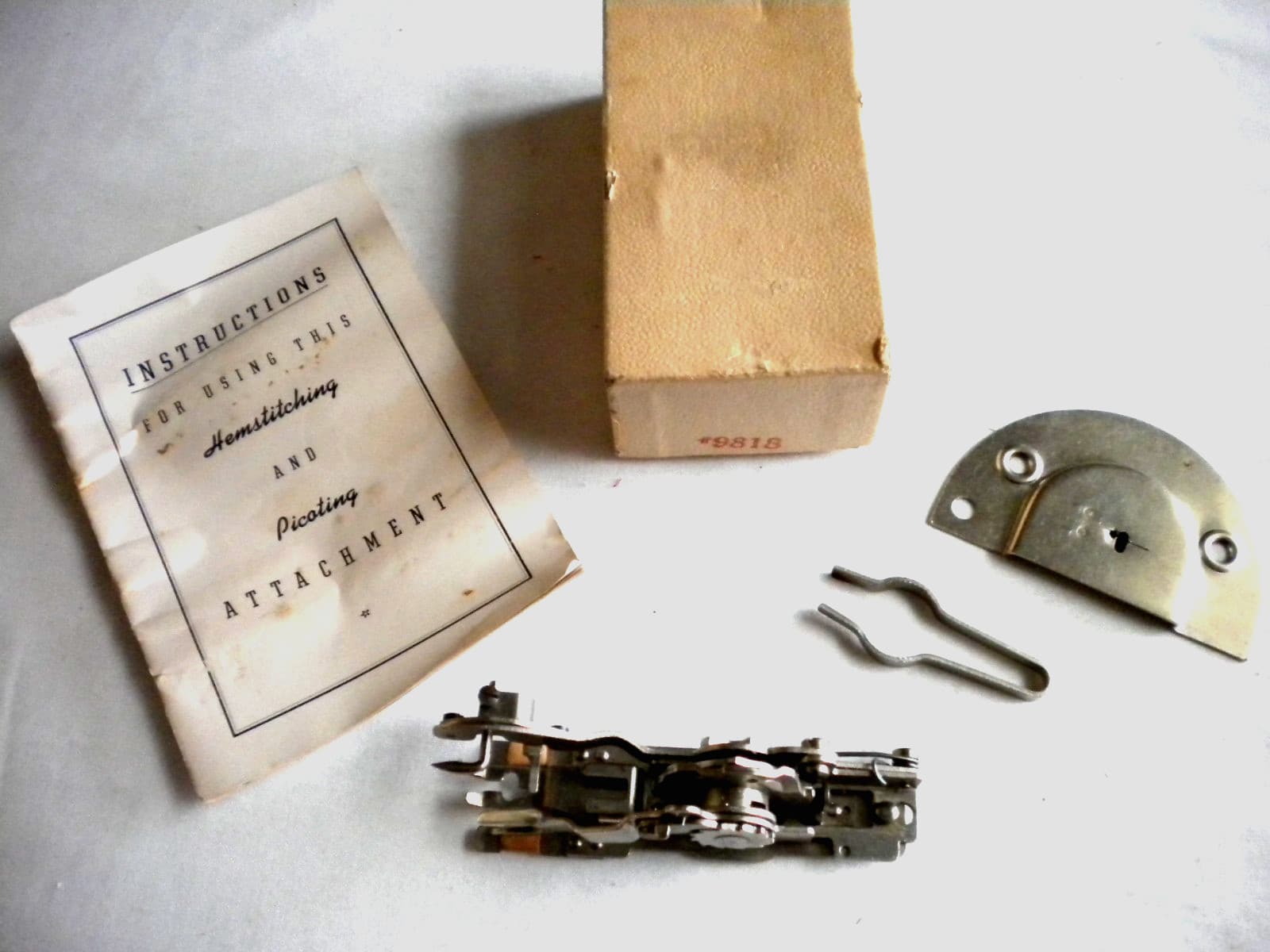 VTG Greist White Rotary Sewing Machine Hemstitching & Picoting Attachment 9818