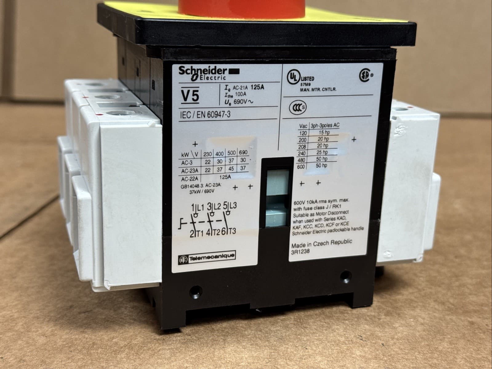 NEW SCHNEIDER ELECTRIC V5 Manual Disconnect Motor Controller 125A 690V FAST SHIP 2