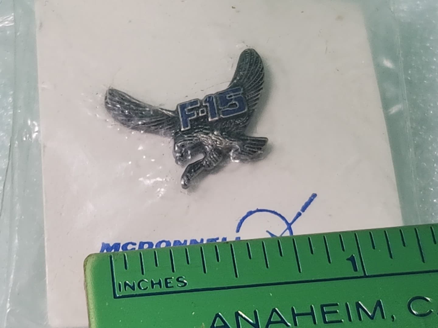 Vintage McDonnell Douglas F-15 Eagle USAF Air Force Fighter Jet Lapel Tie Pin 3