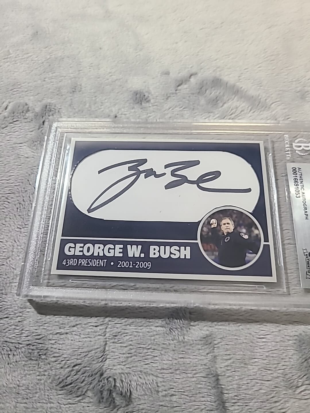 George W. Bush Signed Cut Card 1/1 Beckett Certified Rare!! #43 1st Pitch  6