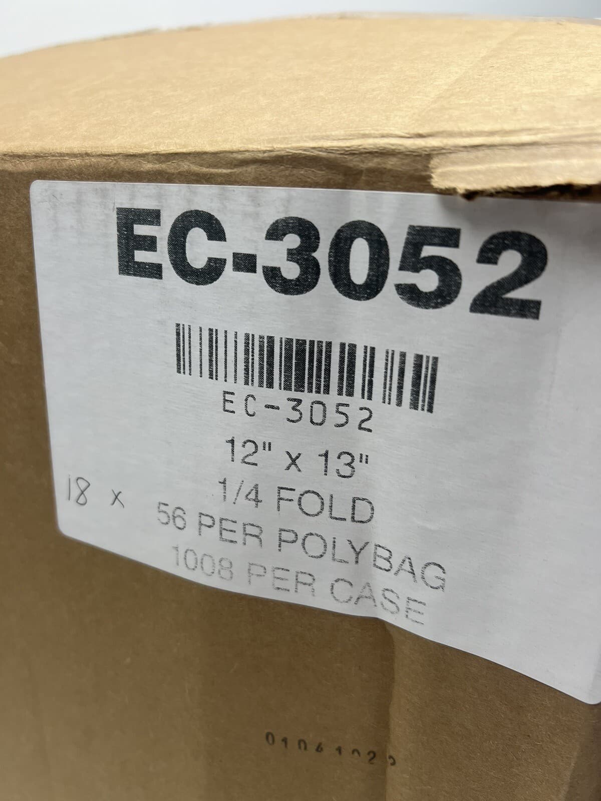 L40 Wipers 12" X 13" 1/4 Fold Wipes 18 X 56 Per Poly Bag (White) 2