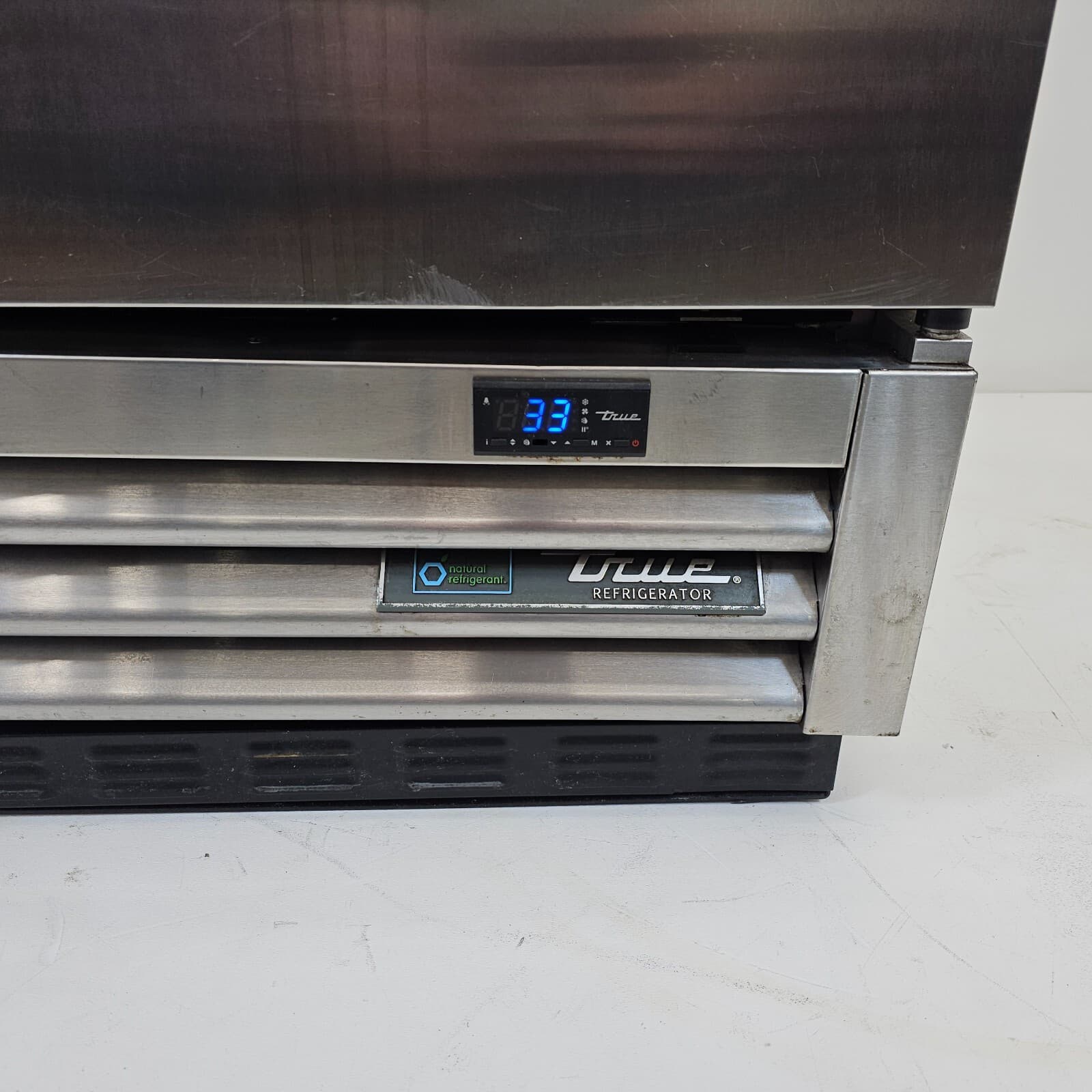 TRUE T-12-HC REACH IN 1 SECTION REFRIGERATOR. Solid Door, Single Section REF1005 3