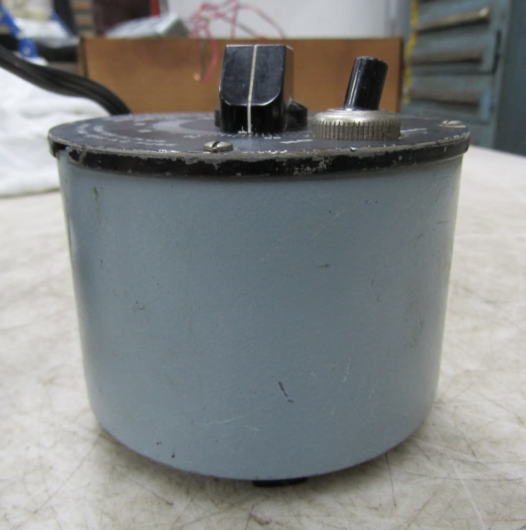 💥POWERSTAT 2PF10 VARIABLE AUTOTRANSFORMER 120 VAC INPUT 0-132 VAC OUTPUT 4