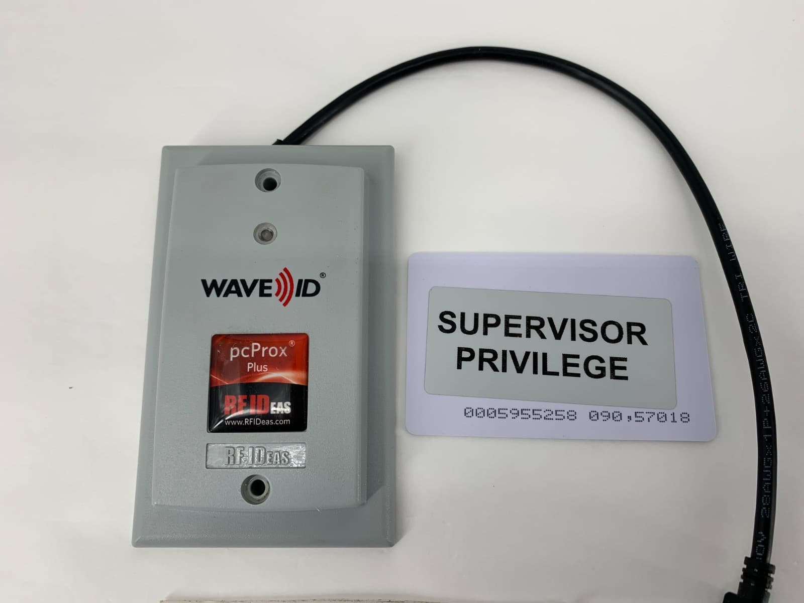 Rf Ideas RDR-805W1AGU-RA pcProx Plus Wave ID Badge Reader Surface Mount Gray 2