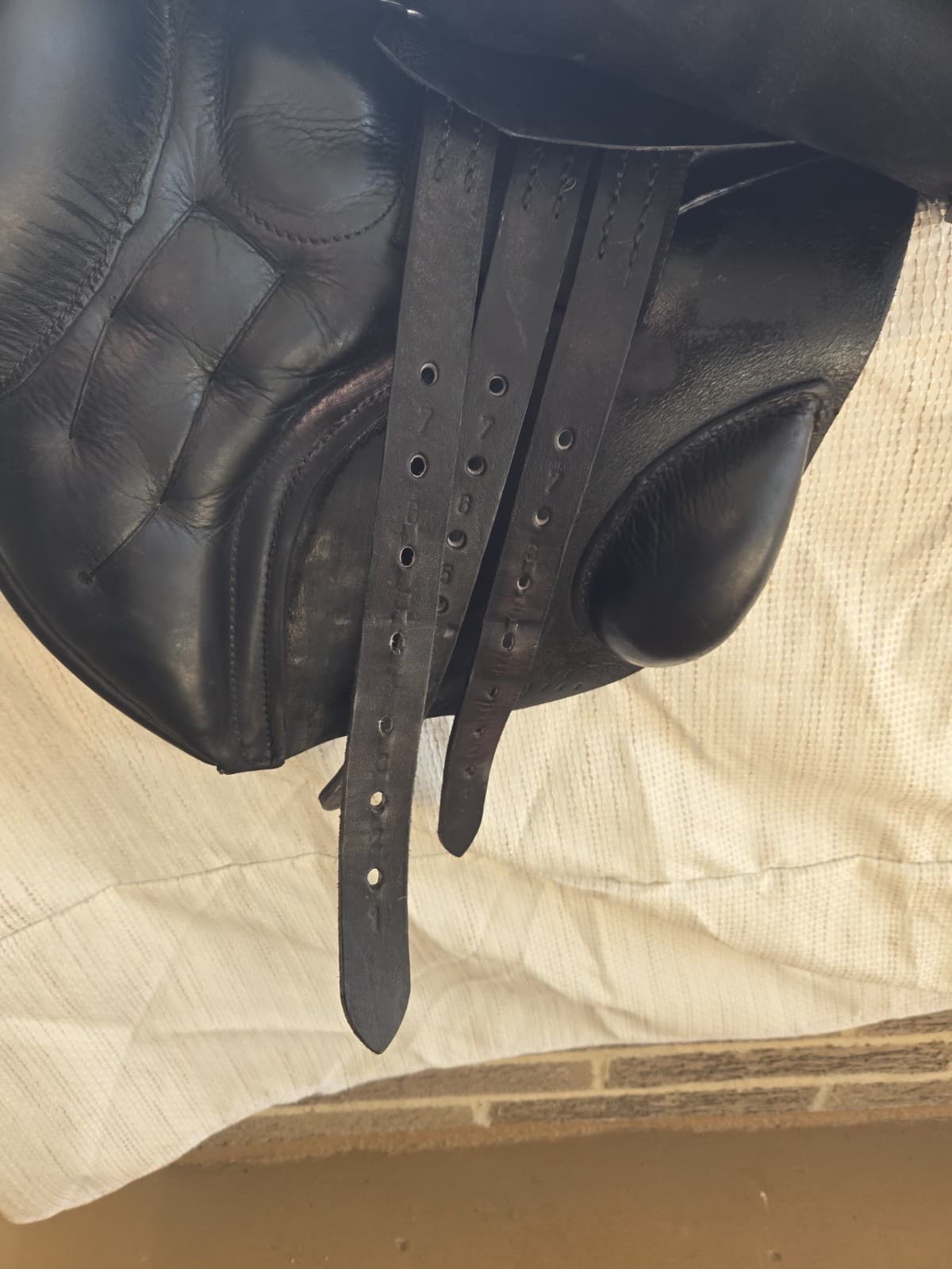 Black Country Wexford Saddle 5