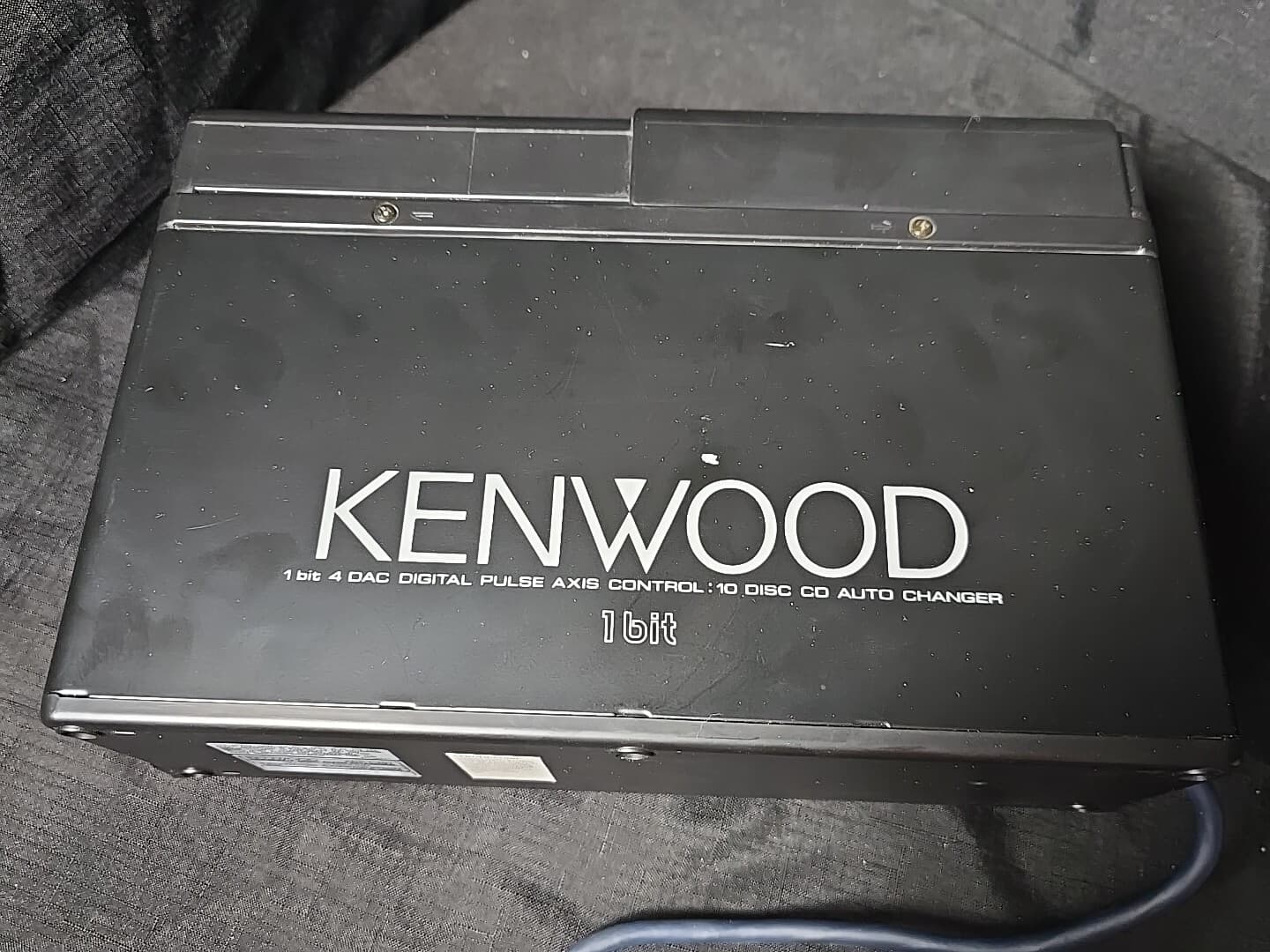 Kenwood KDC-C401 10 Disc CD Auto Changer 1 Bit 4 DAC Digital Pulse Axis Control 4