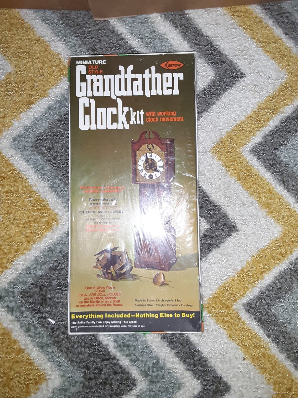 MINIATURE OLD STYLE GRANDFATHER CLOCK KIT WITH WORKING CLOCK MOVEMENT ARROW #690