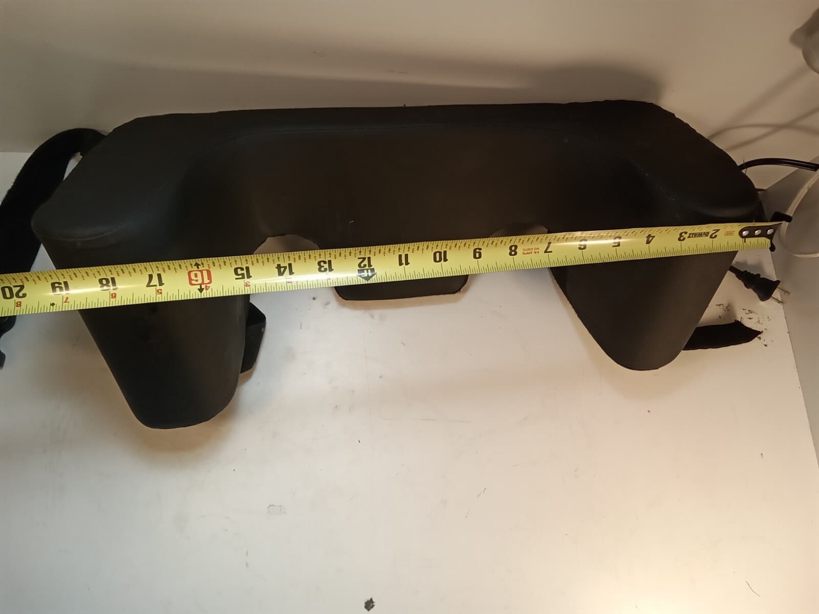 The Comfort Company Padded For Wheelchair Footrest Box, Tall with Separator ML1 6