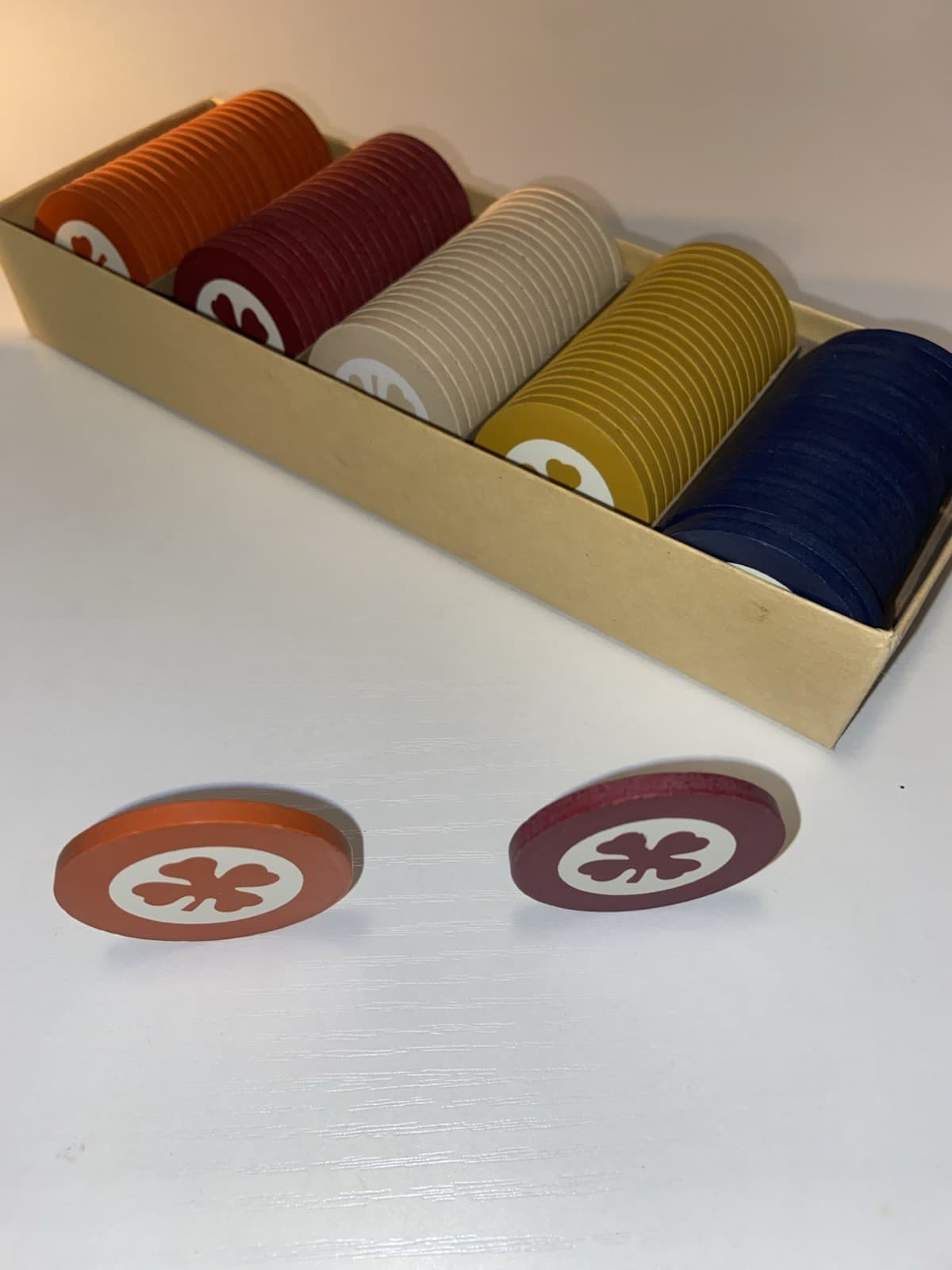 1905 Inlaid Shamrock Poker Chips.  Set Of 100.  Mint Condition. 6