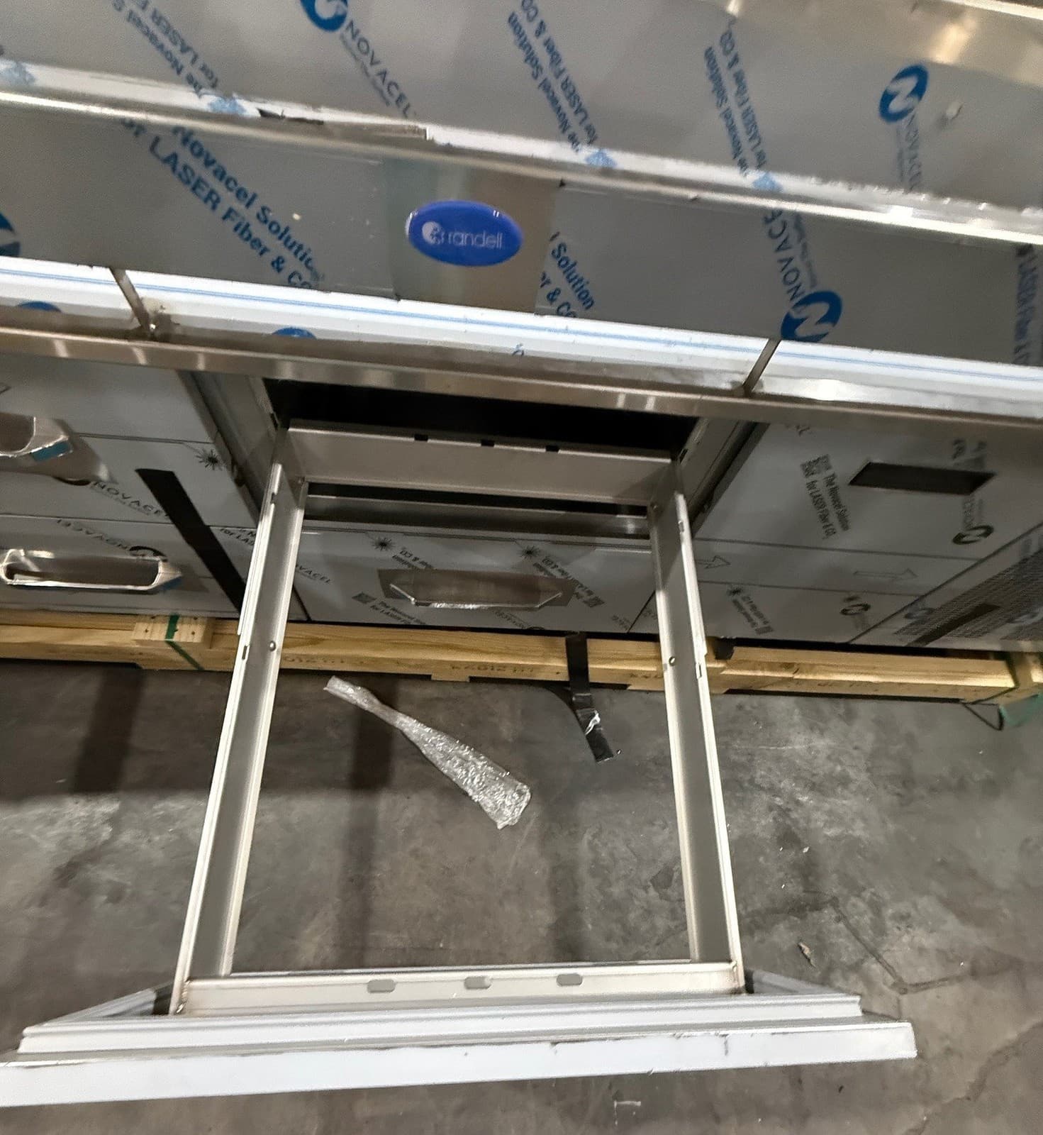 NEW RANDELL DOMHC120R 10' 4-DRAWER 2-DOOR REFRIGERATED PIZZA SANDWICH PREP 4