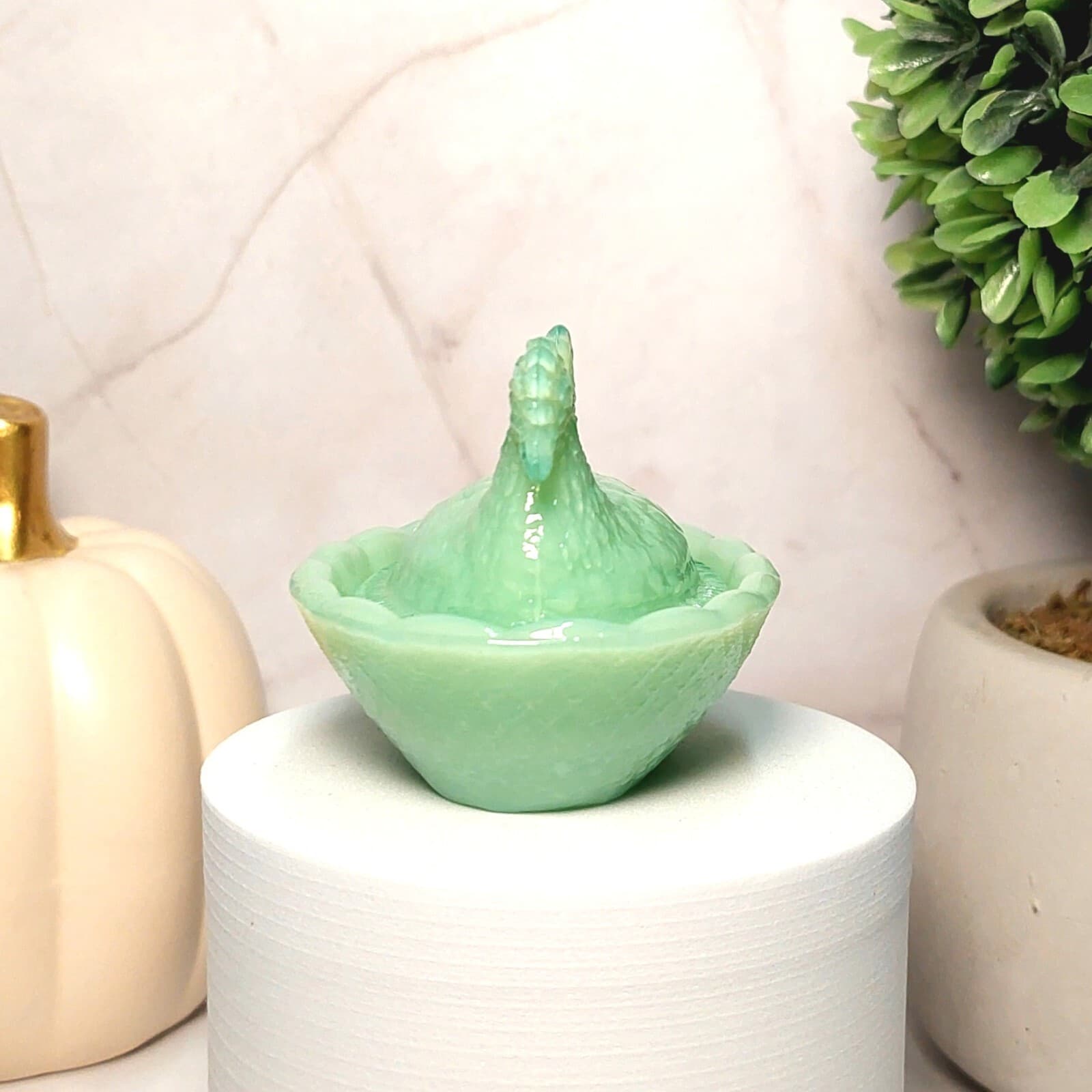 Vintage Hen On Nest Chicken Salt Cellar Dish, Jadeite Depression Style Glass 3