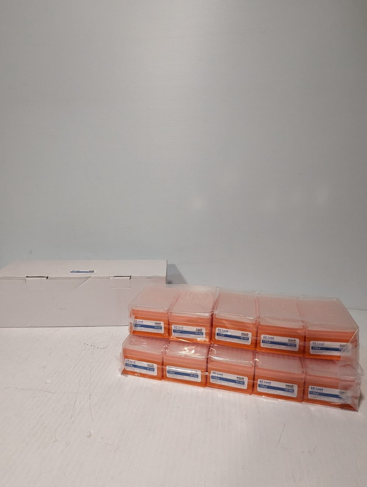 Case of 960 Apricot Designs 125-096-EZ-NS EZ load pipette tips, 125μL