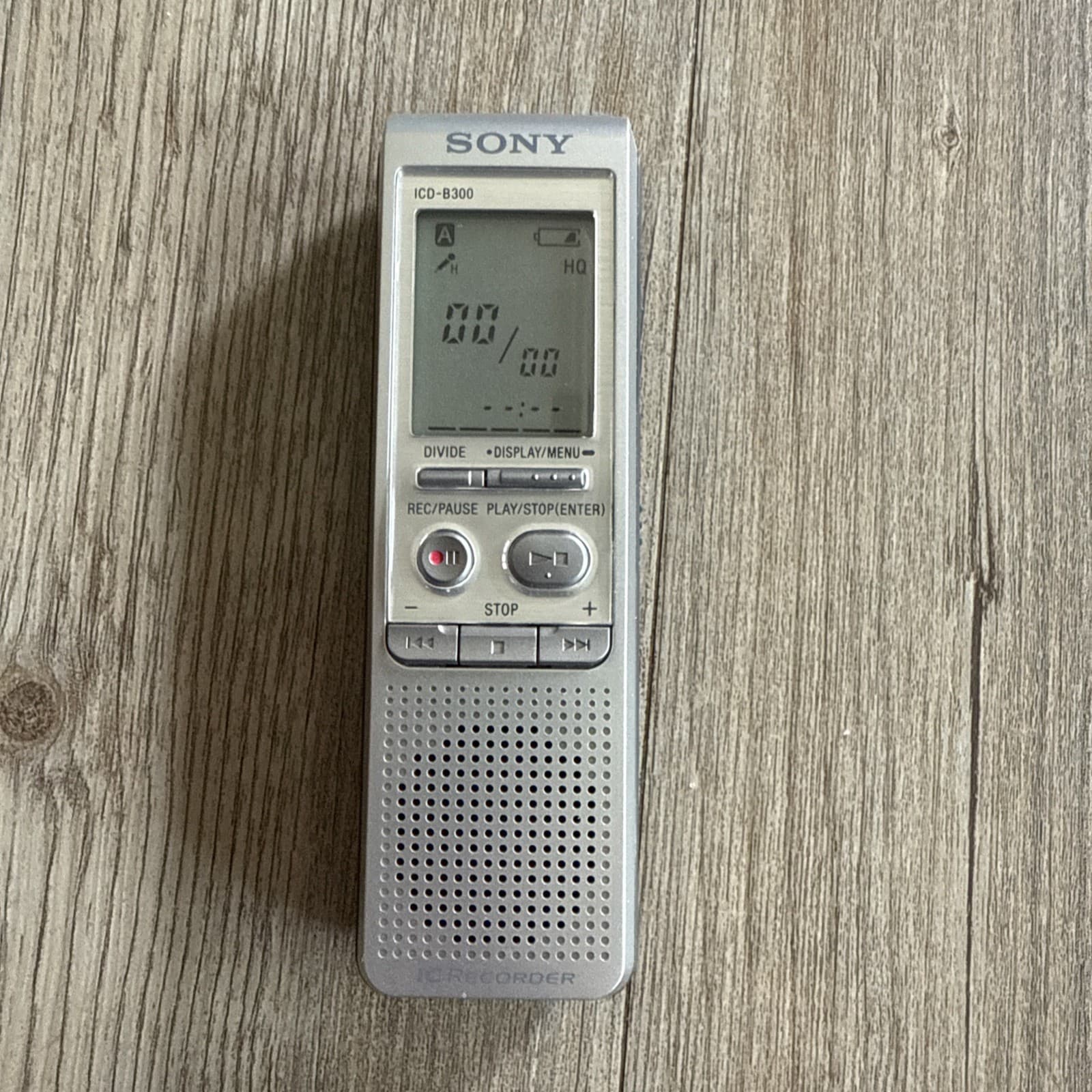 Sony ICD-B300 Handheld Digital Voice Recorder Tested Works 37 Hours 64MB