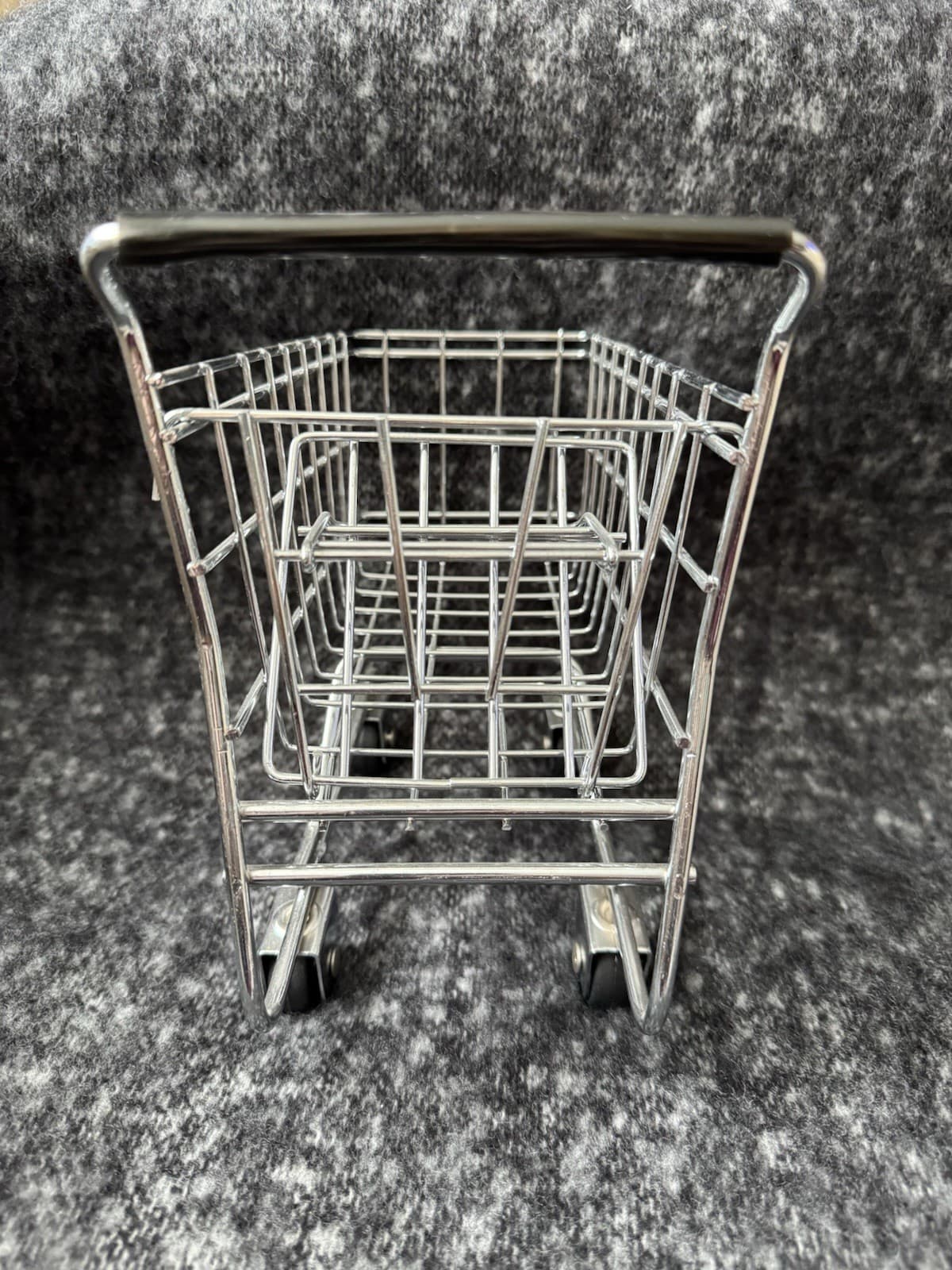 MINI GROCERY FOOD SHOPPING CART TROLLEY DOLL HOUSE DECOR HANDLE WHEELS 8X5X8.5 3