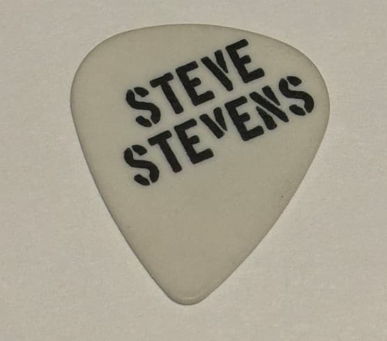 Billy Idol Steve Stevens Ray Gun Guitar Pick Concert Tour Stage Plectrum RARE! 2