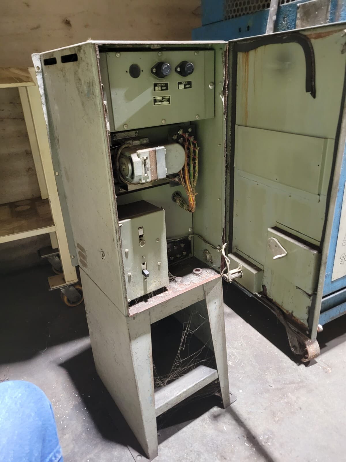 Electromatic Neutrofier Electromagnetic chuck control 3