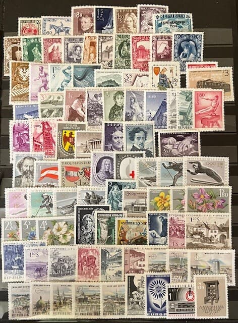 AUSTRIA - 600 Commemorative STAMPS - ALL DIFFERENT - Very Nice Collection - MNH 4