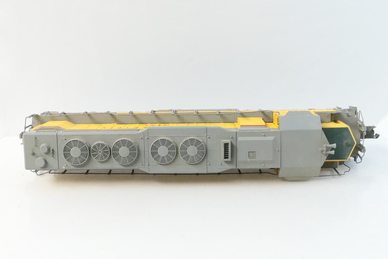Atlas 6812-2 O AC Union Pacific 1407 EMD SDP-35 Diesel Locomotive (3-Rail) #1407 5