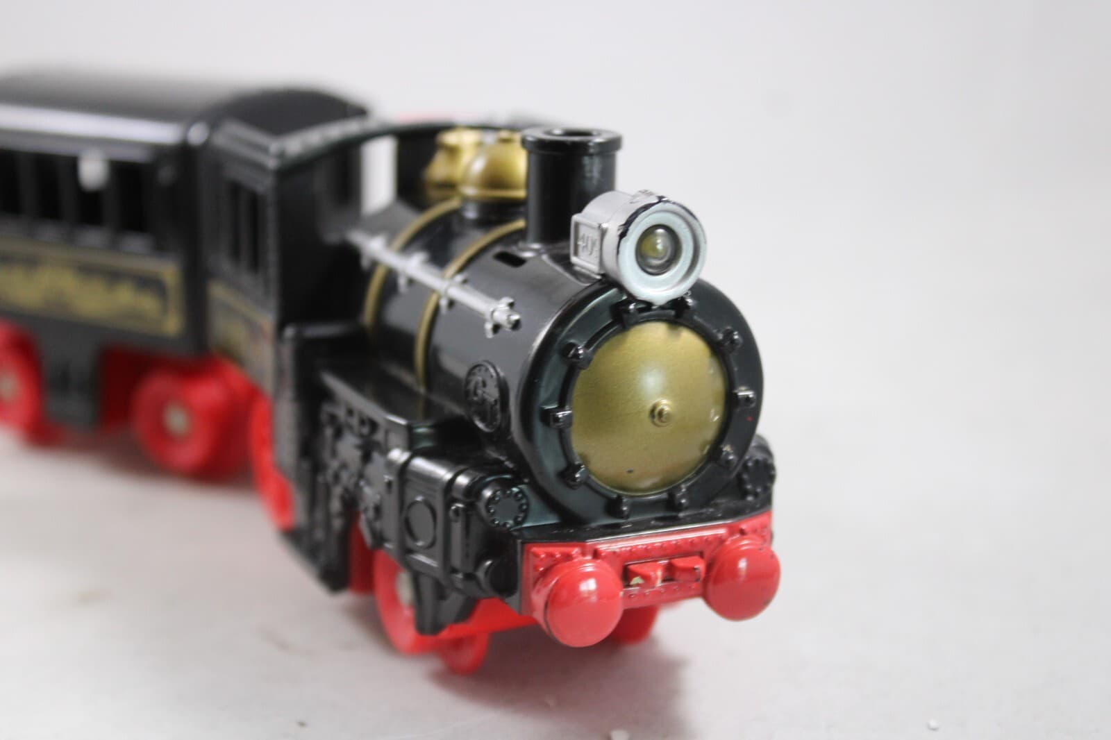 Fisher Price GeoTrax Most Generous Team Sheffield Jenkins Black Engine & Car 4