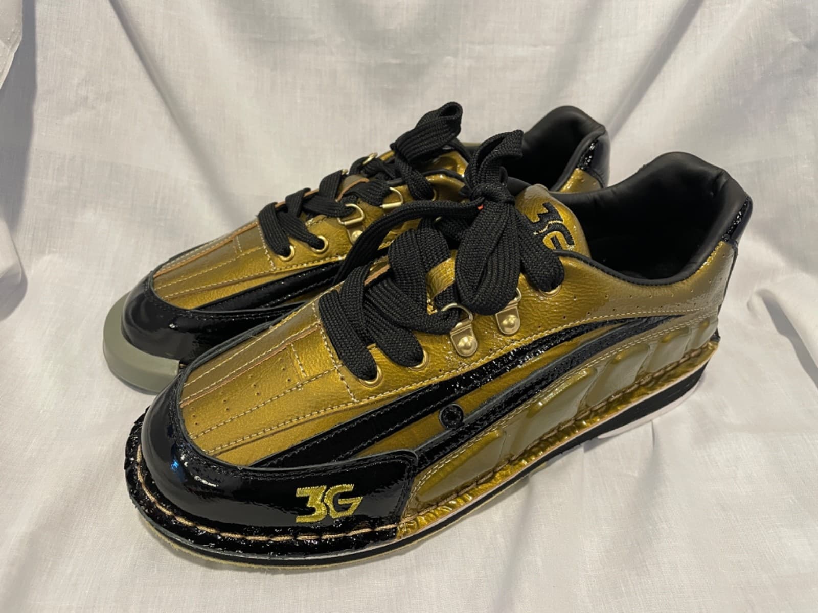 3G Bowling Shoes Mens 11.5 Belmo Tour S Gold Right Handed S3023 3