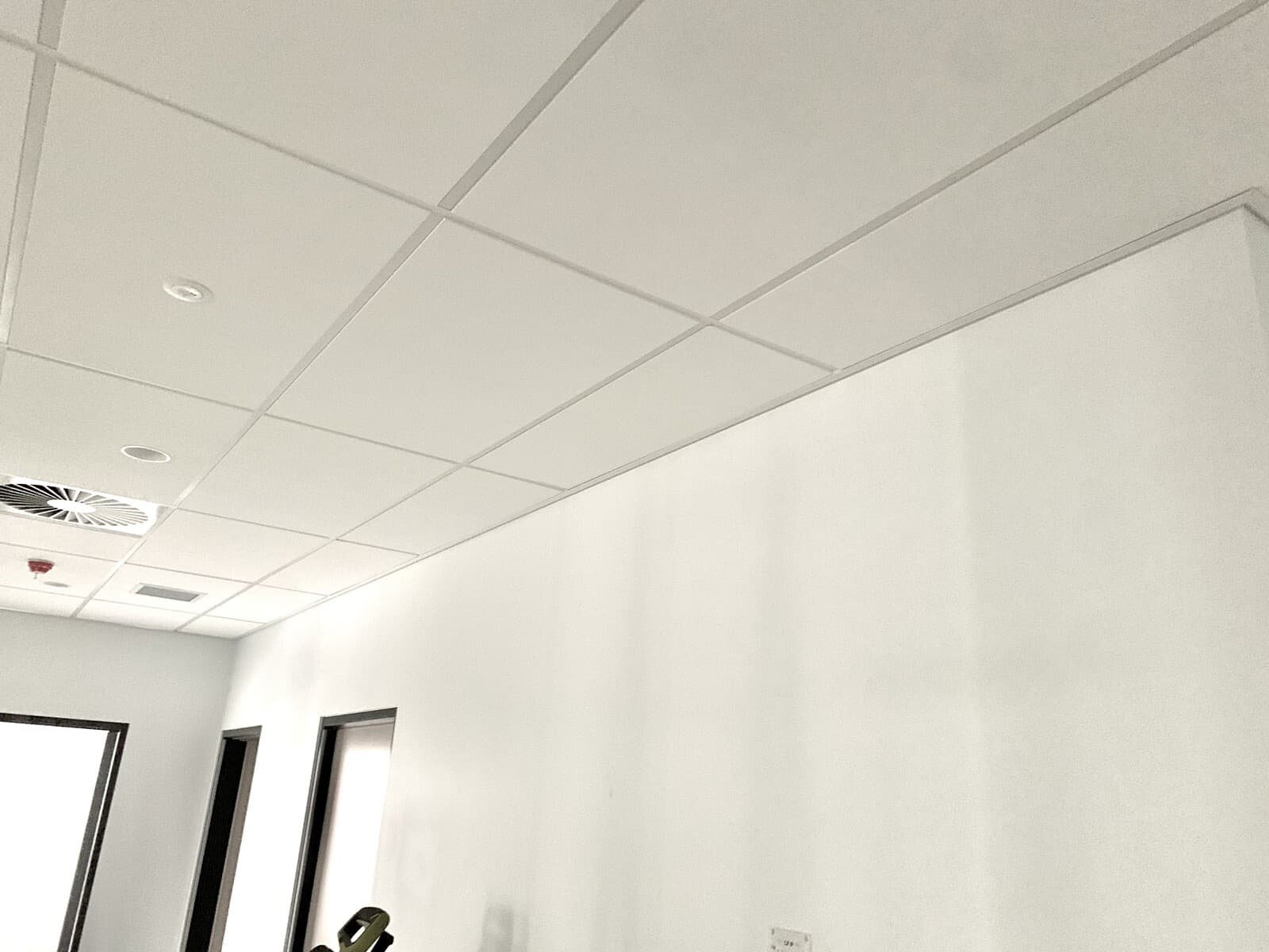 Teg Spacers x100 Clip-on Grid Ceiling Tabs Tegulated Blocks Teg Packer Tabs 3