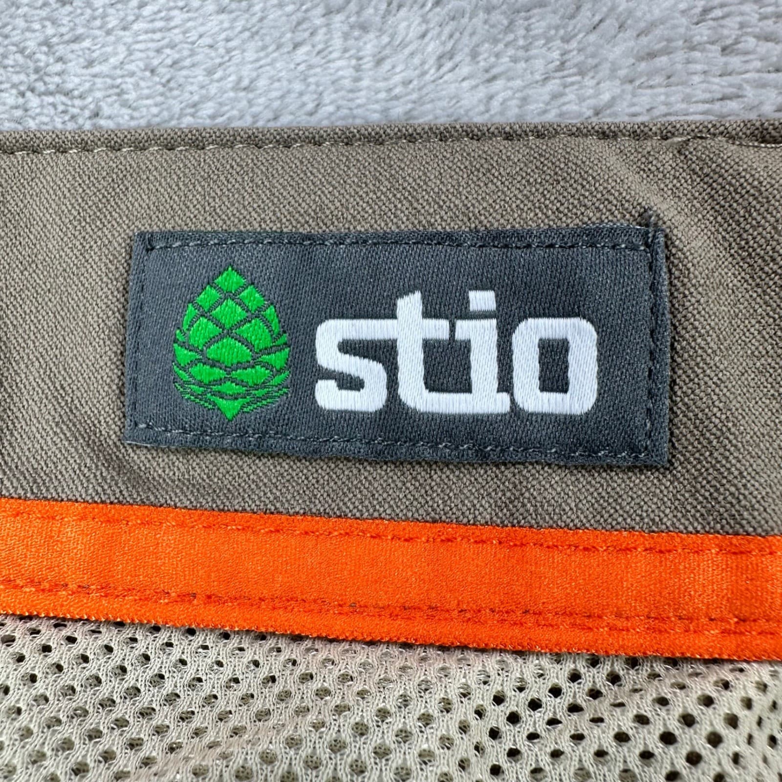 Stio Coburn Pants Mens 40L Khaki Performance Stretch Outdoors Hiking Camping NWT 4