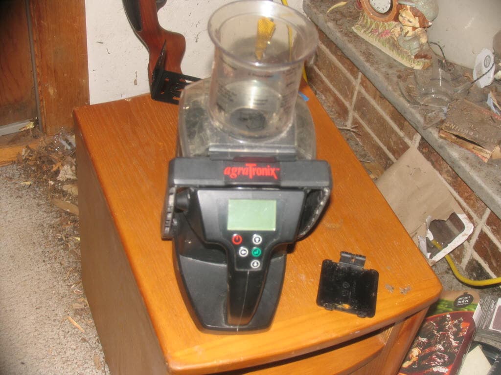 Agratronix Grain Moisture Tester Corn Beans Wheat Oats Rye Coffee Bean