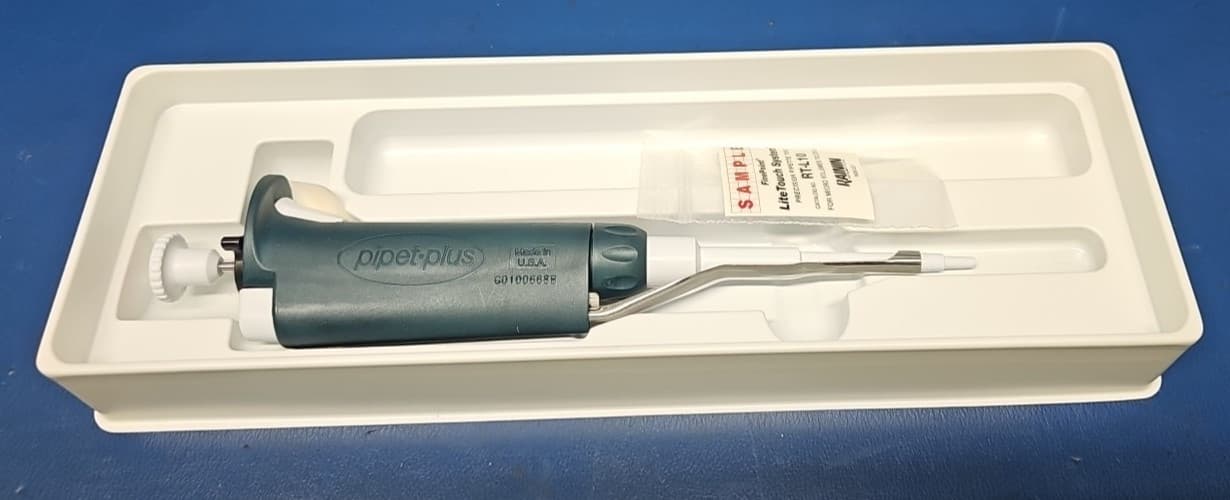 New, Rainin Pipet Plus Pipettes RL-10 Pipettor latch style 0.5 to 10 ul LTS. 5