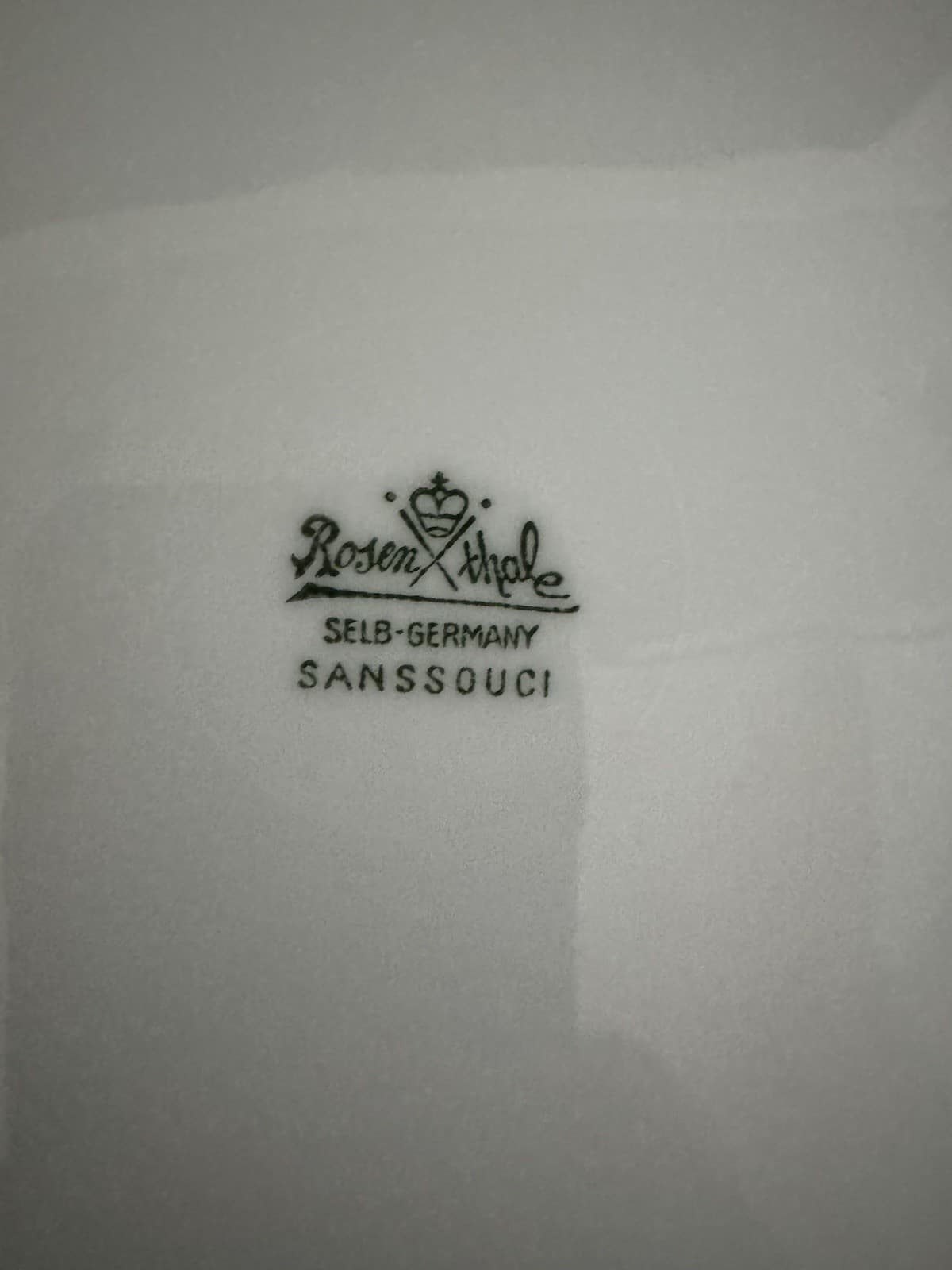 2 Rosenthal Continental Sanssouci Seafoam Green & Gold Trim 8" Salad Plates 5