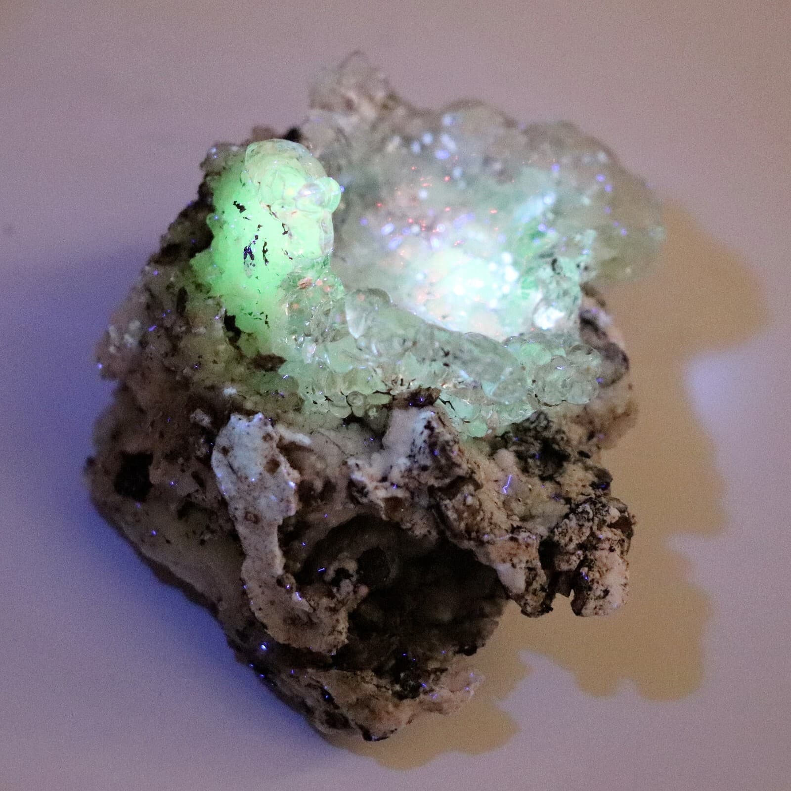 Fluorescent Mineral Specimen: Hyalite Opal and Chalcedony from Mexico (OPA41) 5