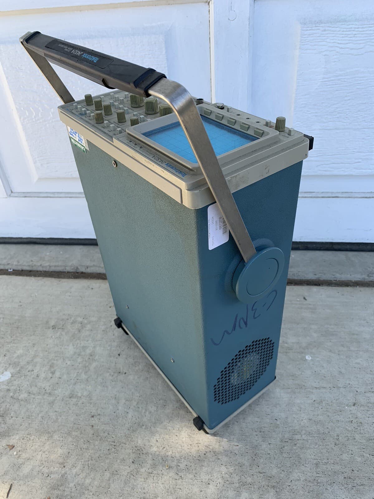 Calibrated Tektronix 2432A Oscilloscope 300MHz 2CH was $8000 new in 1990 4