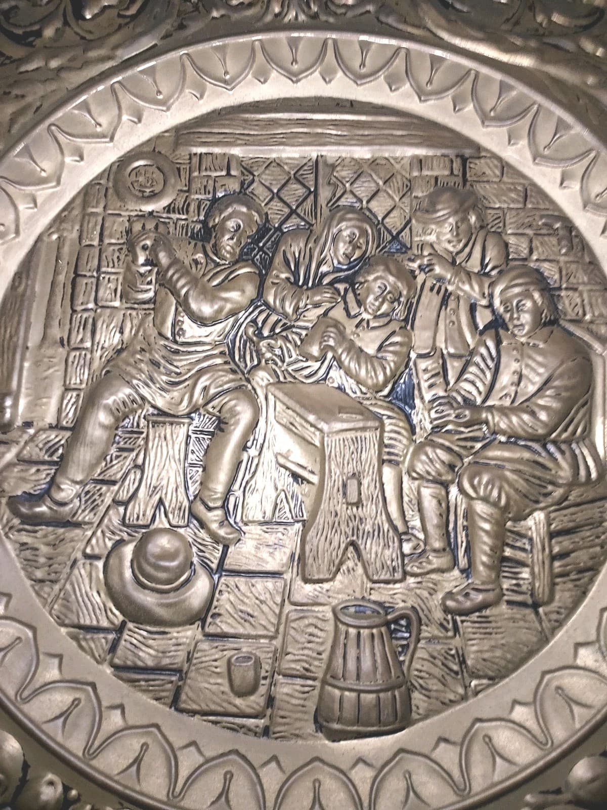 Antique Brass Wall Plate Colonial Style Wall Hanging 5