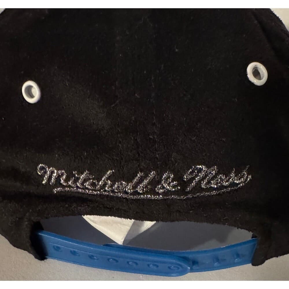 RARE Mitchell & Ness OREO Retro Jordan 5 Brooklyn Nets Snapback Hat 3