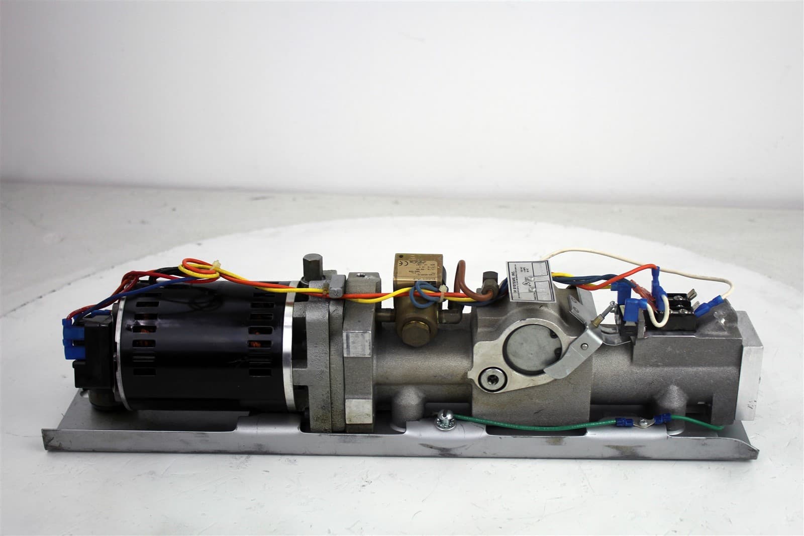 KM Systems TM8 2000 Transom Mount Hand Motor & Hydraulic Operator 4