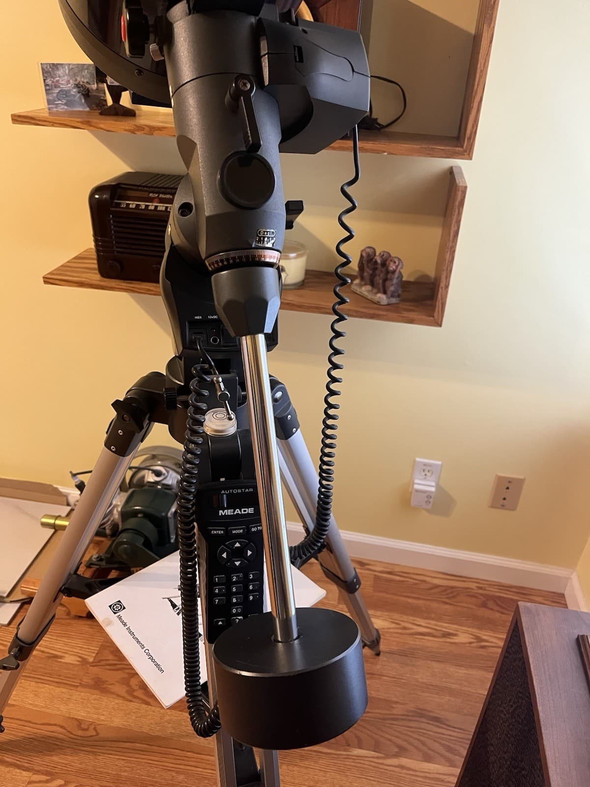 Meade LXD55 8" Schmidt-Cassegrain Telescope w/motorized mount. 4