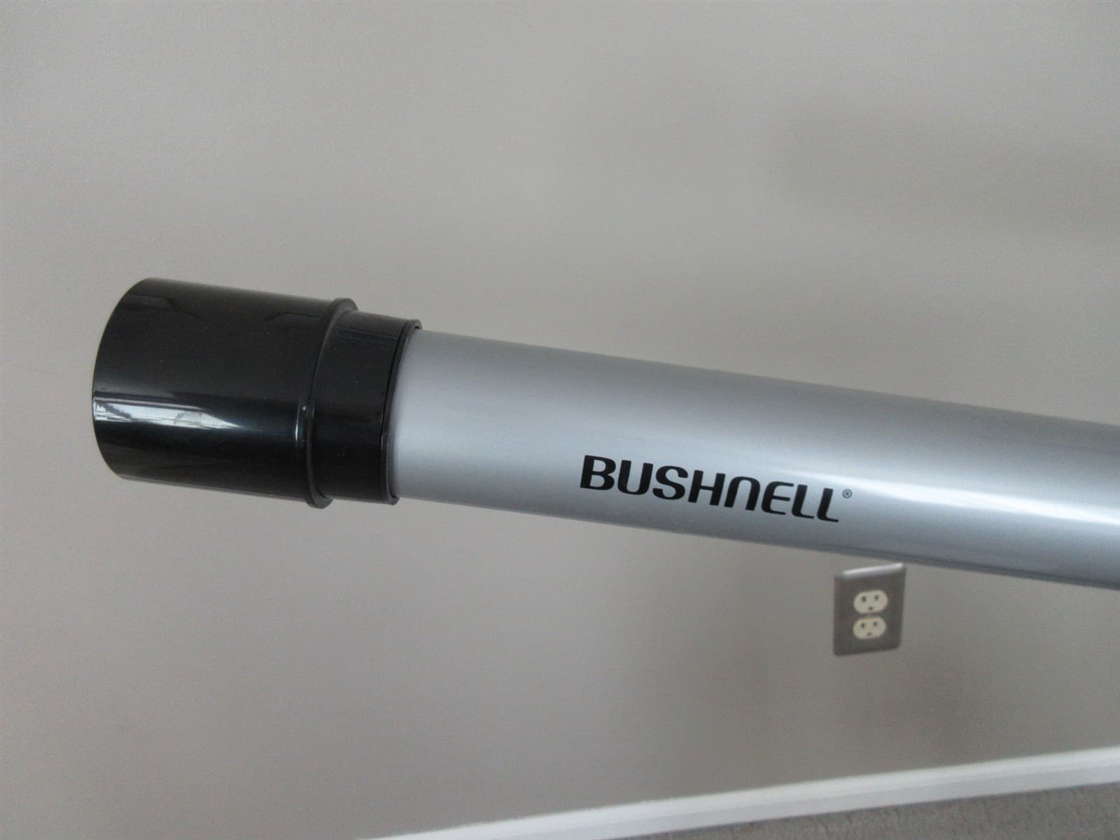 Bushnell Deep Space Series 420X 60 Refractor Telescope Model 78-9512 2