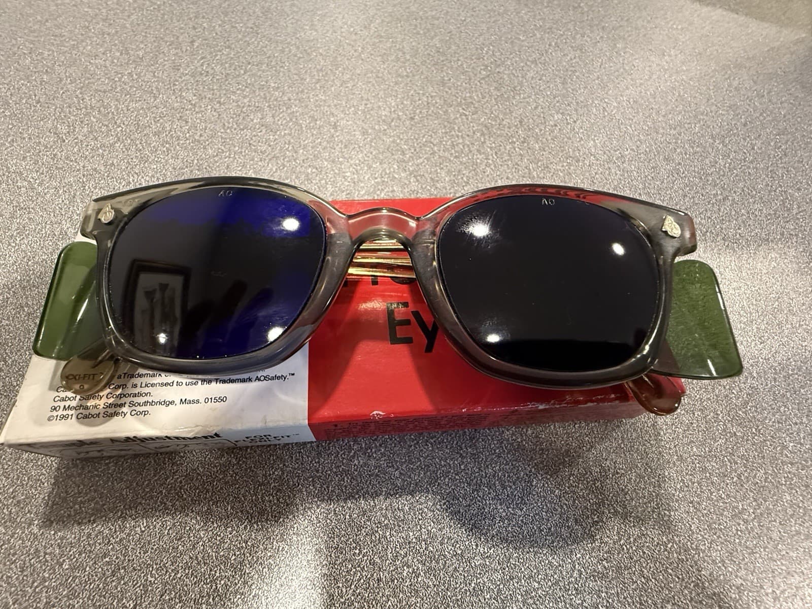 A.O. Safety Cobalt/Green Glasses 5