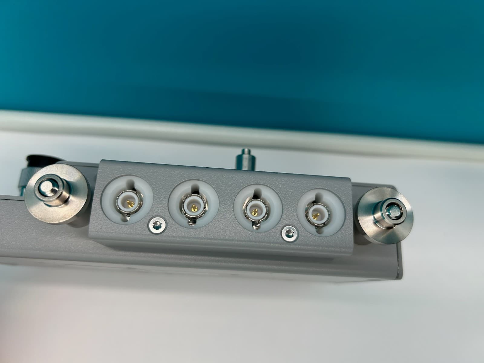 Keysight Agilent 42942a Terminal Adapter for Impedance Analyzer, 20 Hz - 120 MHz 4